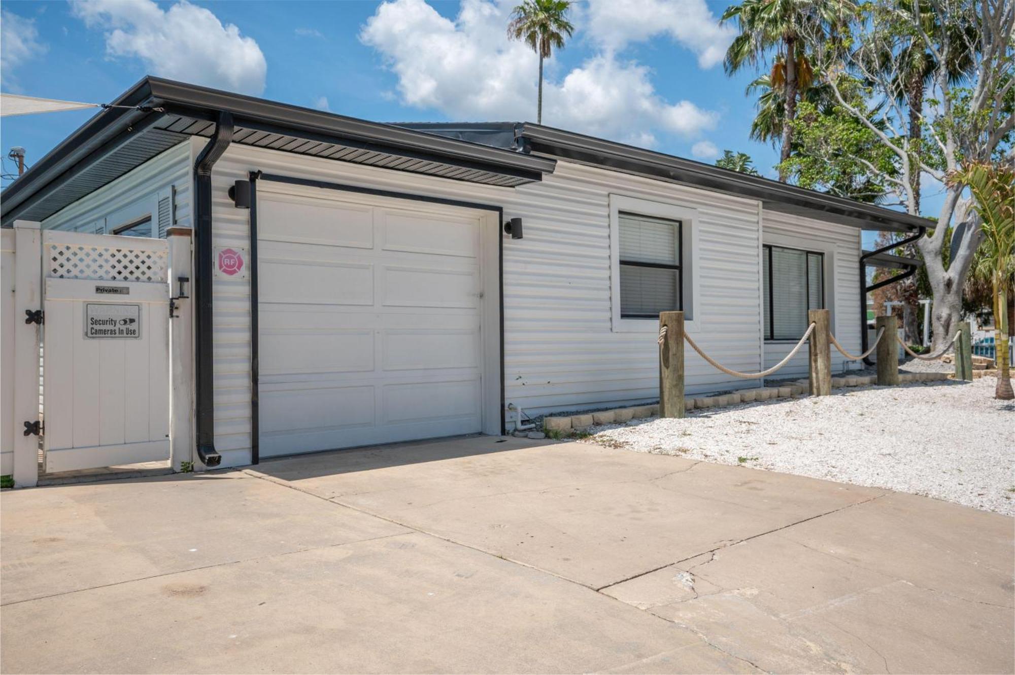 C7-Dolphin Villa St. Pete Beach Kültér fotó