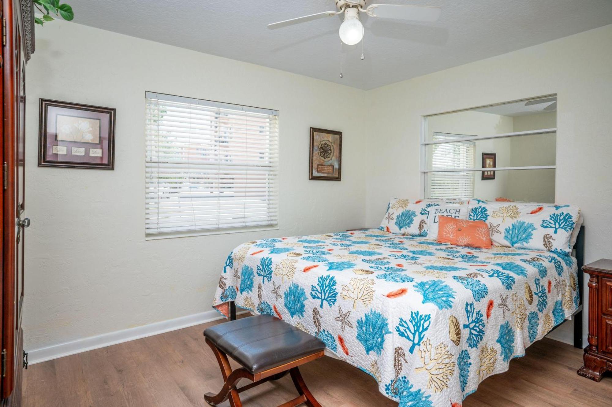 C7-Dolphin Villa St. Pete Beach Kültér fotó