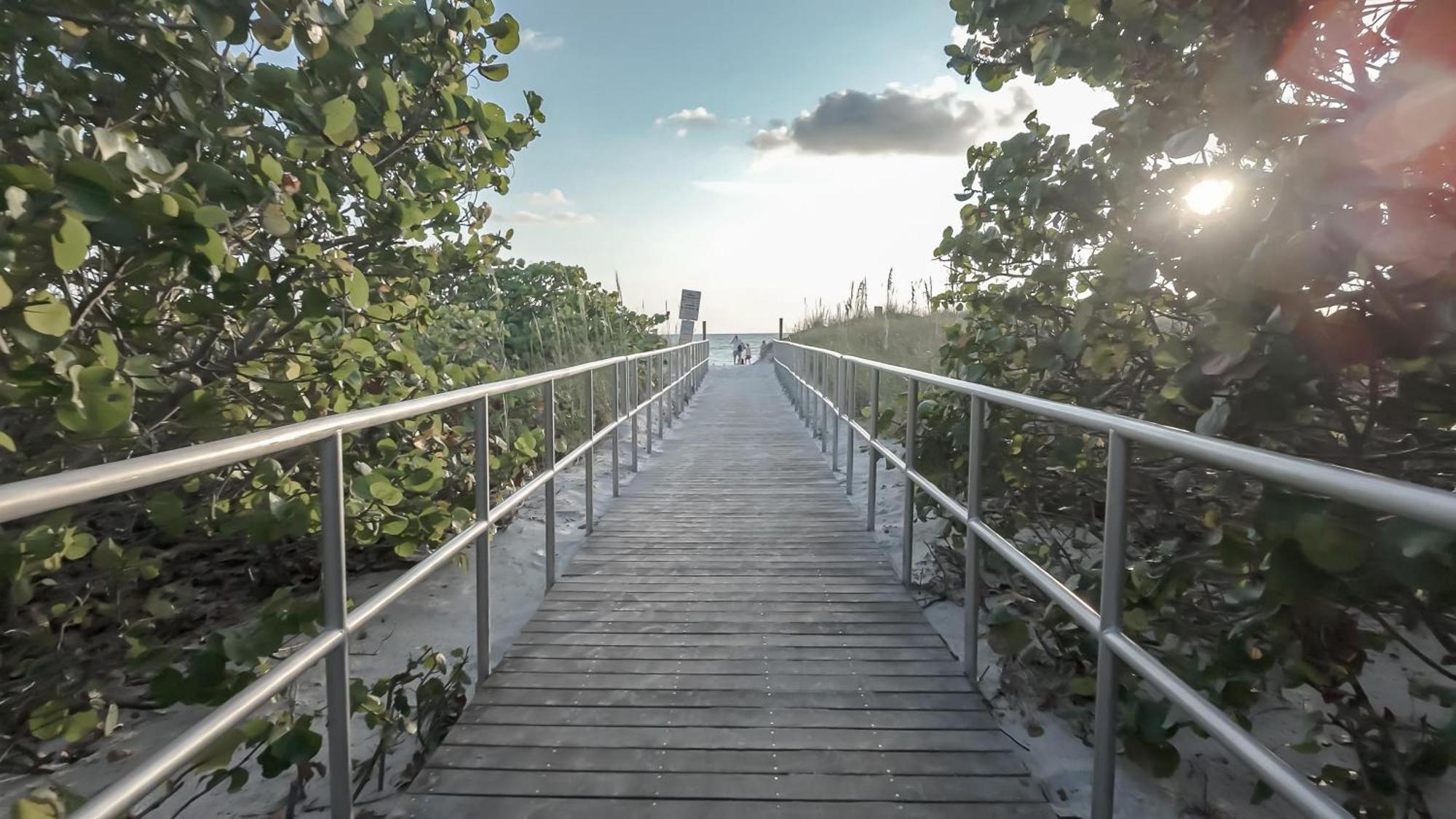 C7-Dolphin Villa St. Pete Beach Kültér fotó